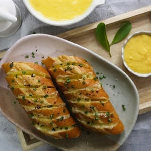 Bánh mì nướng phô mai sốt trứng muối ăn sáng thì chỉ có tuyệt! 1 1551781048 1739 ook step4 636791990294541734