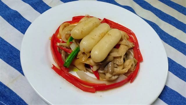 PHẠM GIA FOOD HƯỚNG DẪN BẠN CÁCH LÀM BÁNH GẠO NHÂN PHÔ MAI XÀO CHAY 1 3 2