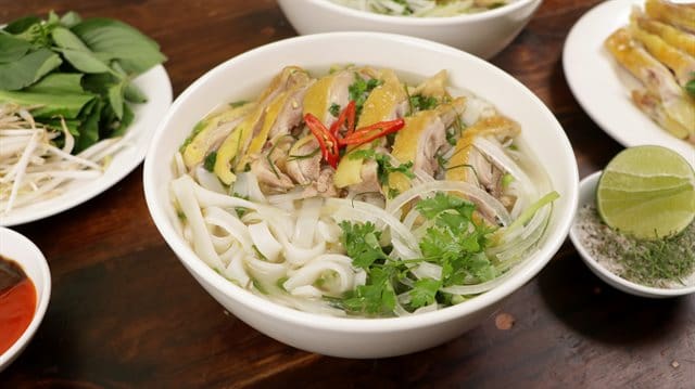 PHẠM GIA FOOD HƯỚNG DẪN BẠN CÁCH LÀM PHỞ GÀ 1 2 8