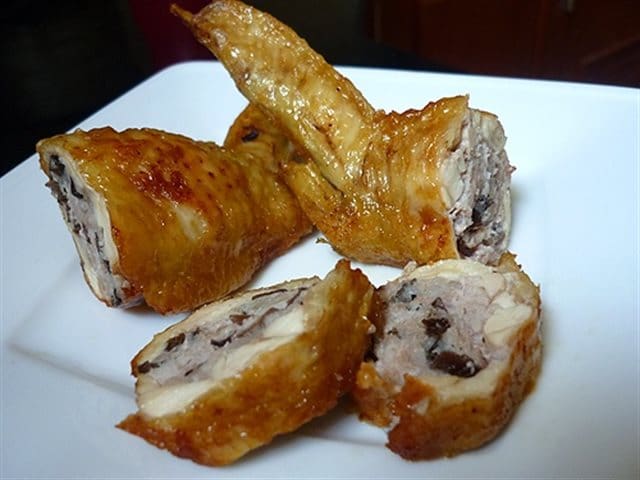 PHẠM GIA FOOD HƯỚNG DẪN BẠN CÁCH LÀM CÁNH GÀ NHỒI THỊT HẤP DẪN 1 3 5