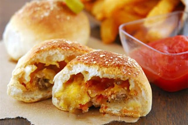 PHẠM GIA FOOD HƯỚNG DẪN BẠN CÁCH LÀM PIZZA PHÔ MAI VÊN 1 4 2