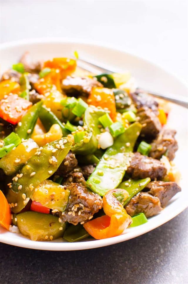 PHẠM GIA FOOD HƯỚNG DẪN BẠN CÁCH LÀM THỊT BÒ XÀO HẠT ĐIỀU RAU CỦ 1 4 5