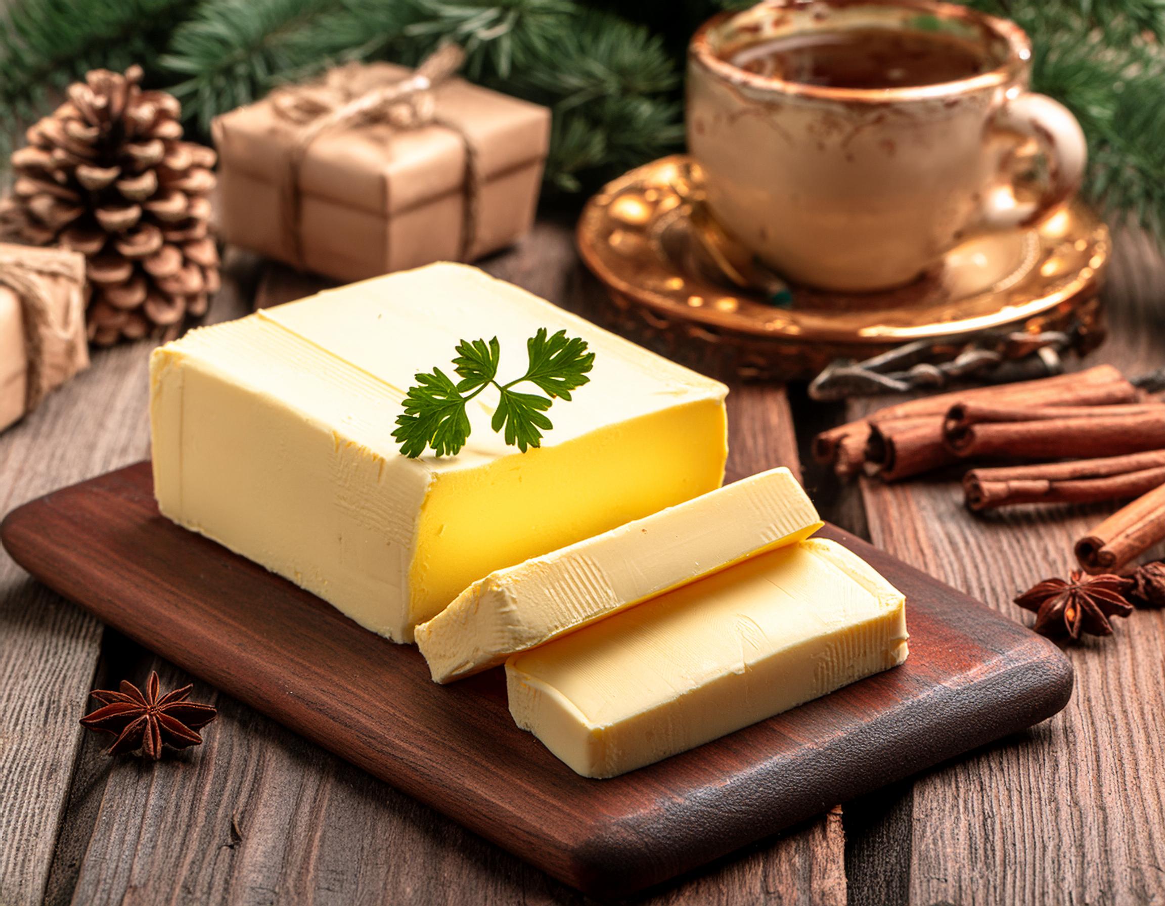 Hướng dẫn chi tiết cách làm bơ nguyên khối tại nhà 1 huong dan chi tiet cach lam bo nguyen khoi tai nha 665b6fccc1104